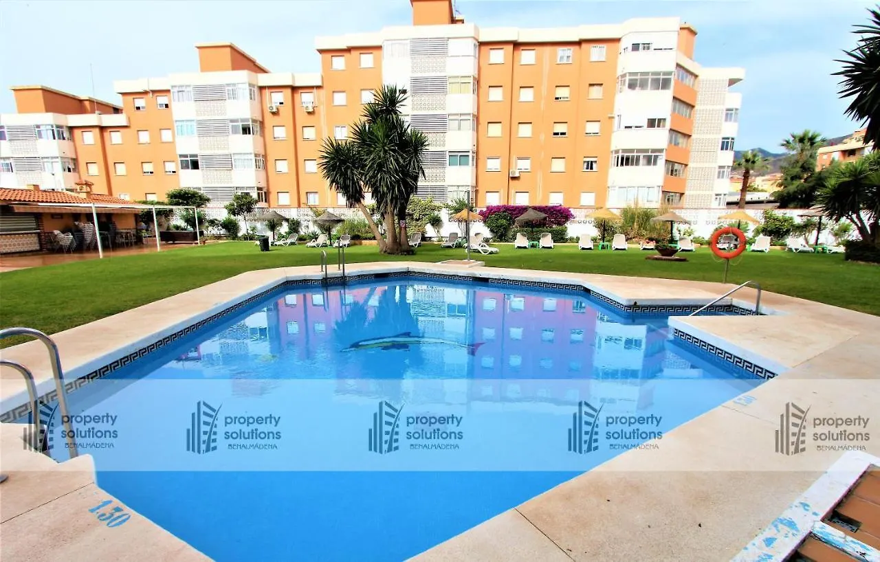 Torremolinos Estudio - Piscina Y Playa- Cercano A Estacion De Tren- Perfecta Ubicacion contacts